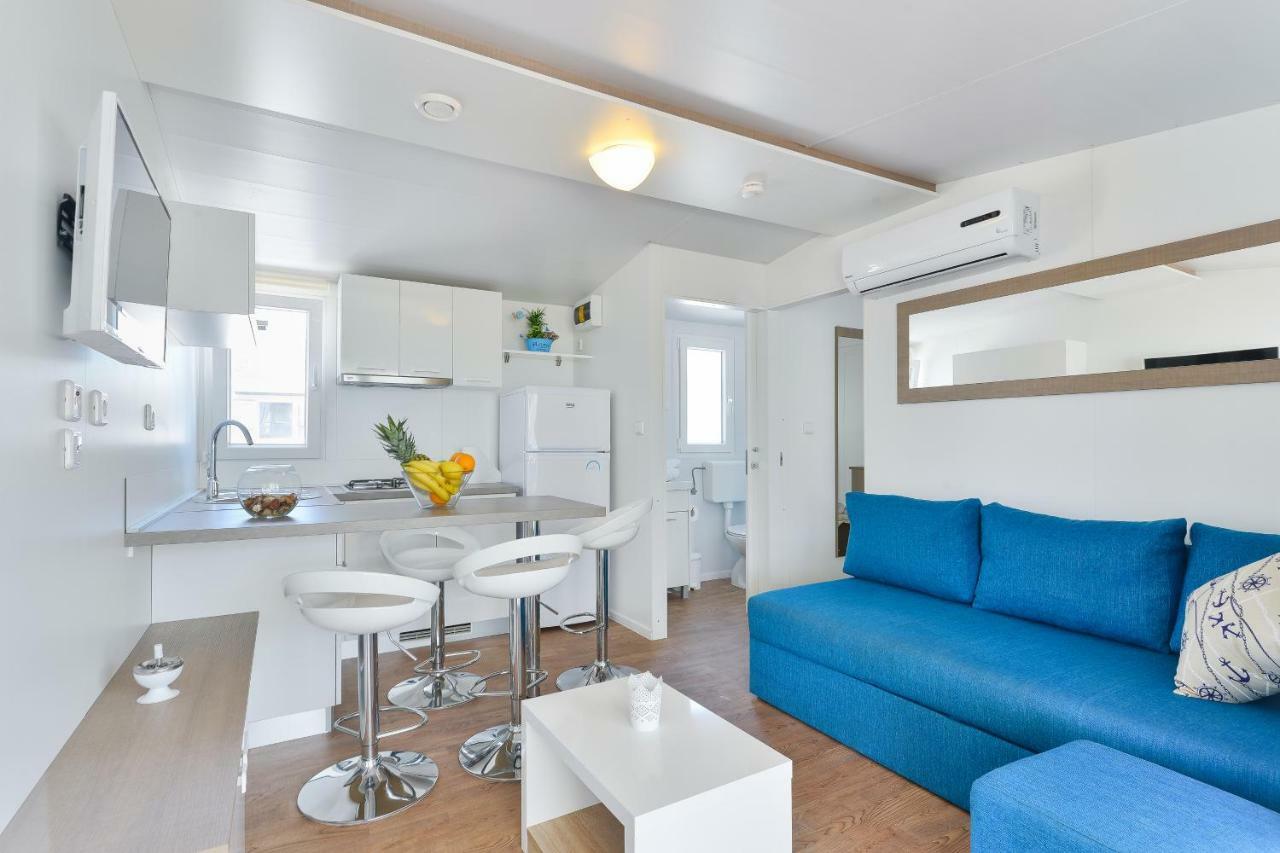 Mobile House Nord 1 Laguna Villa Turanj Eksteriør bilde